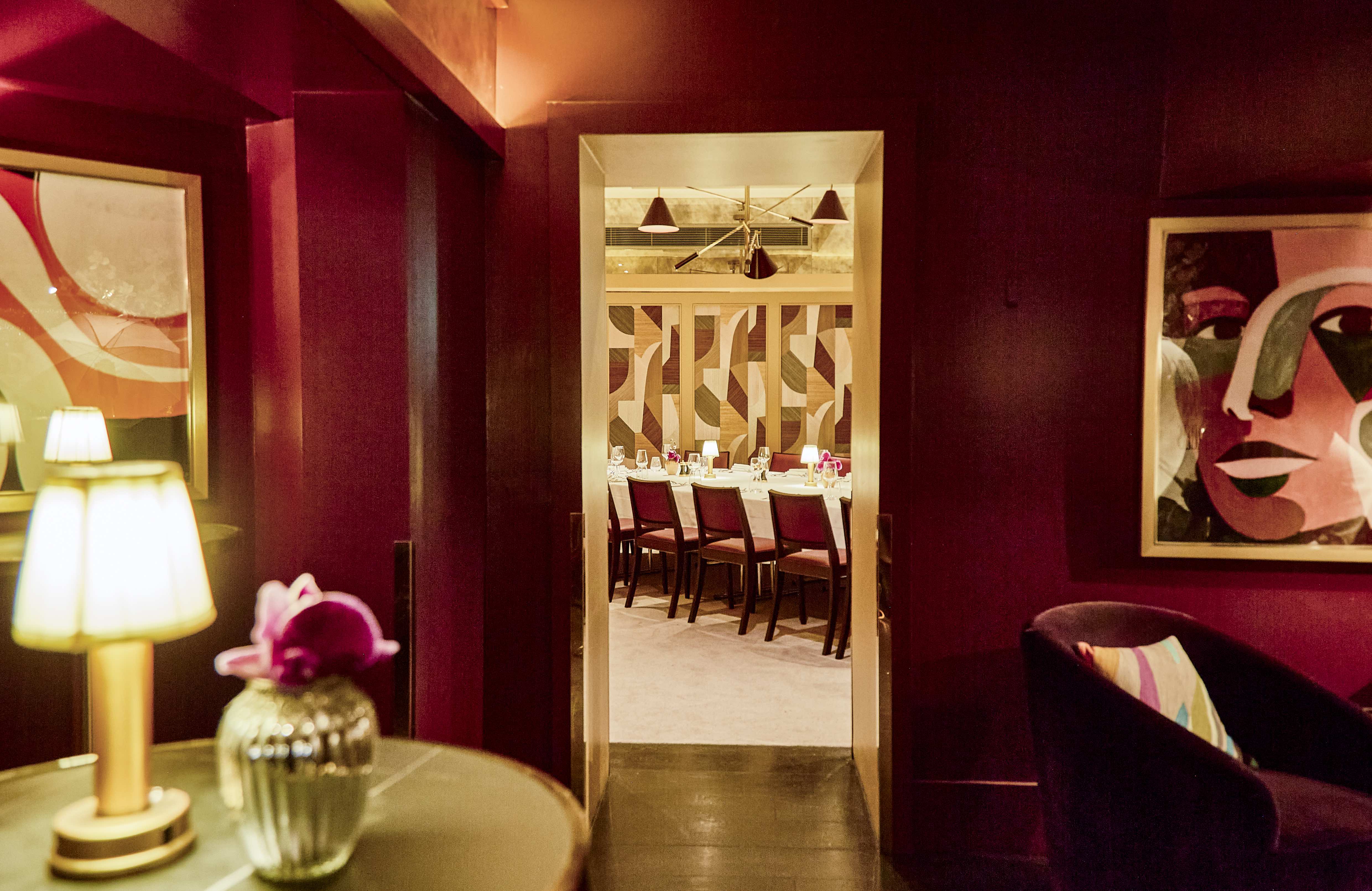 club-room-bar-view-small